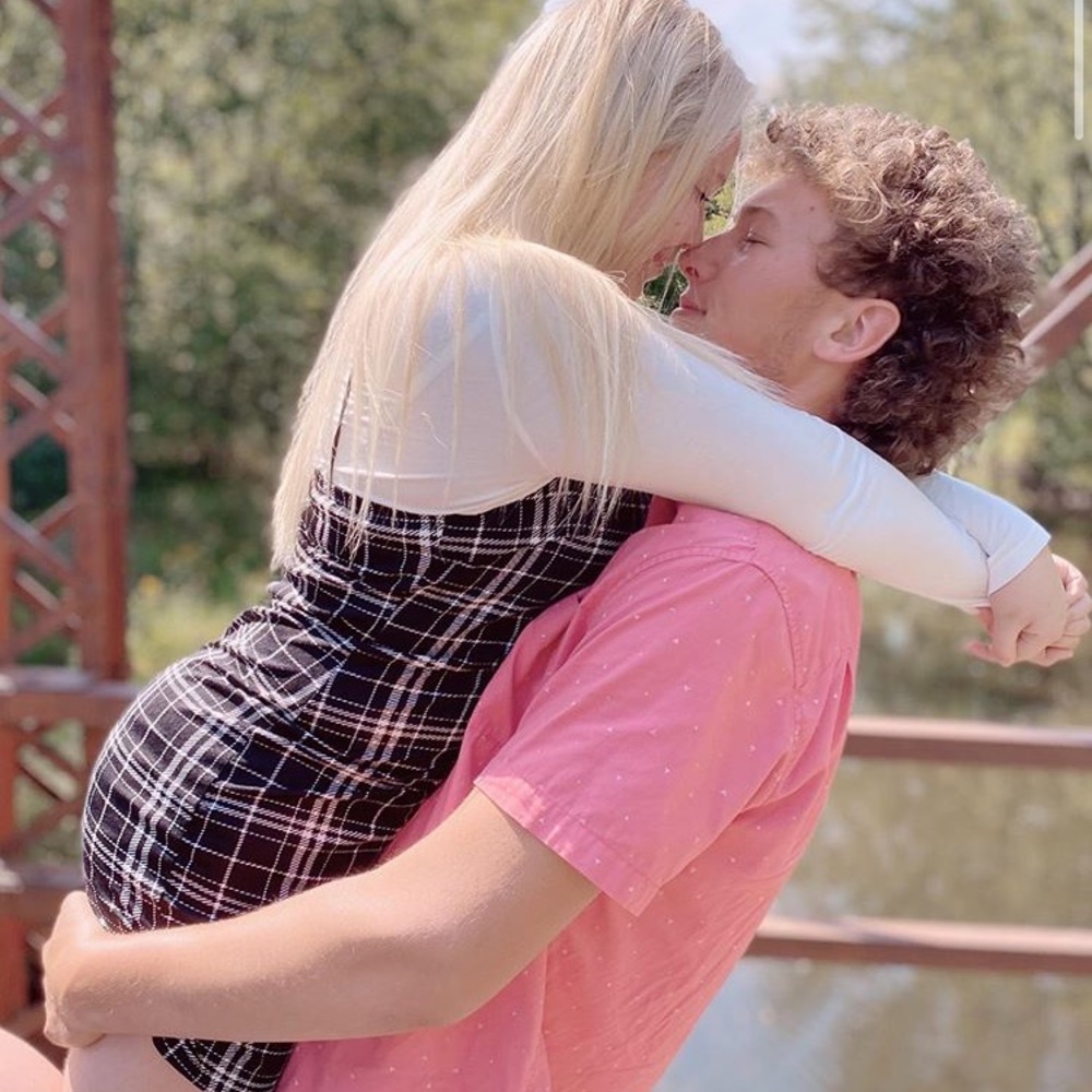 Meet your Posher, Emmalina